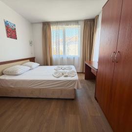 Seaside Stay at Dolphin 1BD in Ravda by Flat Mаnager