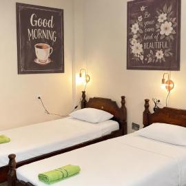 Hostel Backpacker, hotell i Ulcinj