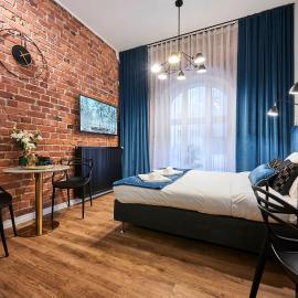 Urban-Glam City Centre Studio with a Gym and Terrace: Tallinn şehrinde bir otel