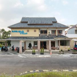 Mono Coliving Panorama, Batu, hotel Batuban