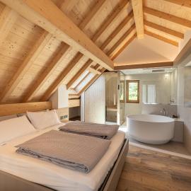 Casera Malvan, private wellness chalet, Hotel in Belluno