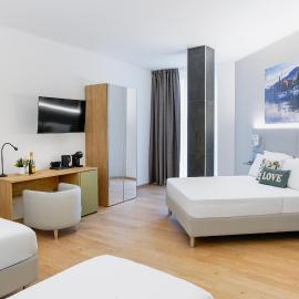 Suites&More, готель у Комо