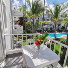 Seaside Oasis at Playa Los Coralles, Hotel in Punta Cana