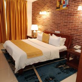 Aeroport Grand Hotel, отель в Дуале