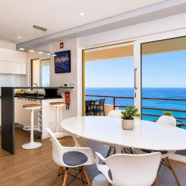 Maravista Sea View Apartment with Balcony and Parking