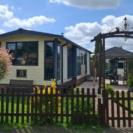JOY Boutique Chalet Berkhout - Hoorn