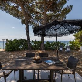 Thalassa Seafront Garden Residence by halu!, hotel a Epanomi