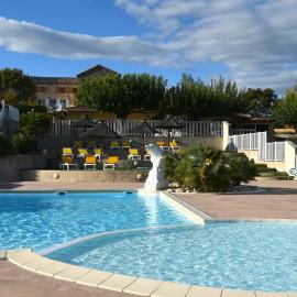Ardeche - Gites Objectif Evasion, hotel u gradu Montréal