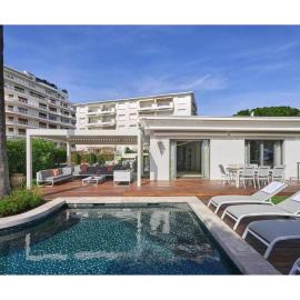 Prestigious Private Pool Villa in Pointe Croisette, Cannes, hotelli Cannesissa
