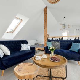 Comfortable Apartment with Parking Near the Sea by Noclegi Renters