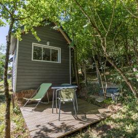 Tiny House au coeur de la nature, hotel a Bessuéjouls