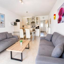 Ferienwohnung-Weitblick-in-der-Ferienanlage-Suedblick, Hotel in Werdum