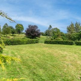 Treetop View - Old Mill Cottages, hotel in Ilfracombe