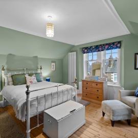 Hermitage Suite - Stylish Shared Accommodation