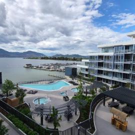 Kelowna Aqua Waterfront Rental, hotel u gradu 'Kelowna'