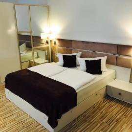 City Central Promenade, hotel a Bad Homburg vor der Höhe