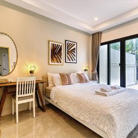 Serene - Brand New Private House with Shared Pool - Only 2 km from Chaweng Beach, hotel di Ban Ko Khwan