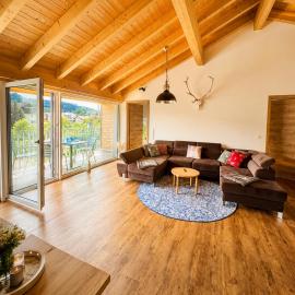 Berg Fux - 5 neue wohlfühl Ferienwohnungen mit Bergblick, Balkon, Parkplatz, nahe Oberstdorf, hotel em Sonthofen