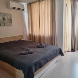 COSY and SPACIOUS APARTMENT C30 in Borovetz، فندق في بوروفتس