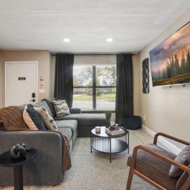 Cozy home in dwtn for 6 guests, steps to Lake Eola