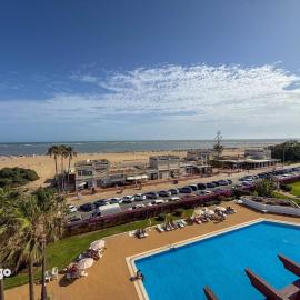 Beachfront Apartment - Sea View - COU02