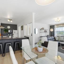 Waterfront Charm, Cozy 3BR Retreat, hotel a Sorell
