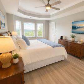 Sunset Paradise-3BD/3BA Condo/Pools/Pet Friendly/Lake Ozark-8PP, hotel a Lake Ozark
