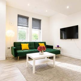 카디프에 위치한 호텔 The Lodge - Vibrant 2-Bed Flat with free parking