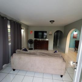 Above the Plaza 1 Sleeps 4
