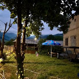Tatev& Alex BnB, viešbutis mieste Tatevas