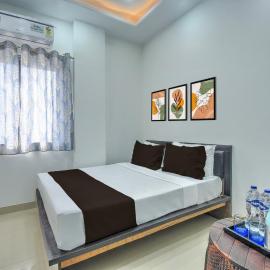 Hotel O Himmatgarh Palace, hotel en Chonp