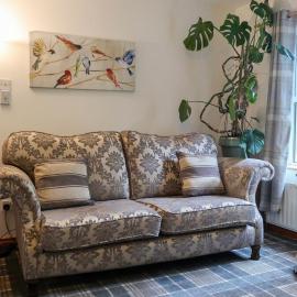 Fairy Hollow Cottage, hotel in Kesh