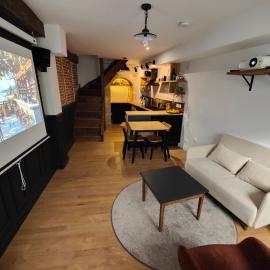 Maison cosy avec vidéoprojecteur - Centre Aubusson, hotel in Aubusson