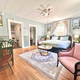 Spring Deal 1BR near the LaHave River and Trails, hotel in Bridgewater