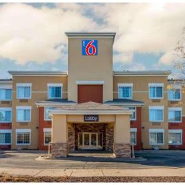 Motel 6 Minneapolis Airport Eagan North MN, hotelli kohteessa Eagan