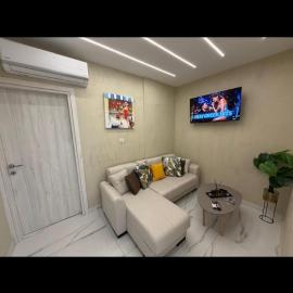 Aggelos Room 4