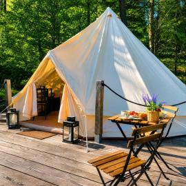Glamping-Dimbo – hotel w mieście Krynica Zdrój