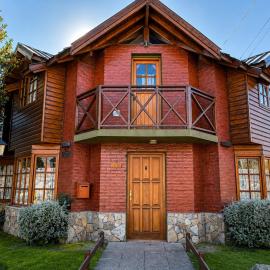 Encantadora Cabaña Esquina Ramayón, hotel in San Martín de los Andes