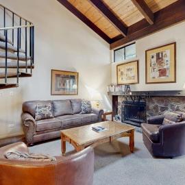 Quintessential Heavenly basecamp at Lakeland Village with amazing amenities