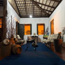 Casa Beco do Sertão - Praça do Coreto, hotel in Goiás