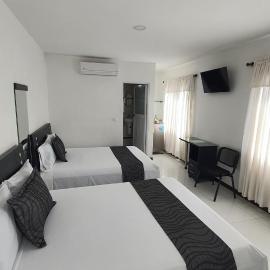 Euros Hotel, hotel i El Bordo
