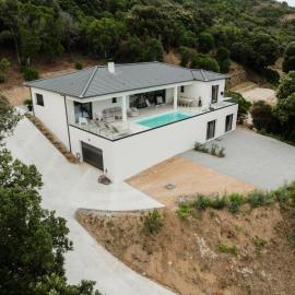 Villa Ninina, Hotel in Alata