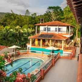 Hotel para descanso con piscina, hotel u gradu 'San Gil'