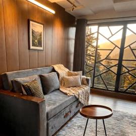 Cecil Apartments On Mall Road Murree, hotel en Murree