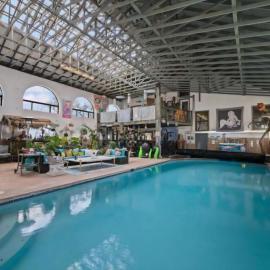 Beautifully Bewitching Mansion Indoor Pool, hotel en Sonoita