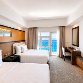 Arterra Seaview Resort โรงแรมในมักตัน