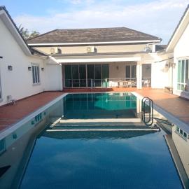 Singgah Villa KKB -24 paxs, hotel in Kuala Kubu Bharu