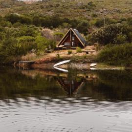 Waterfall Farm Self-Catering Cottages Citrusdal, hotel in Citrusdal