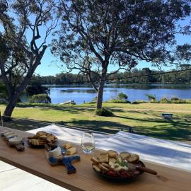 Sussex View - Waterfront Couples Retreat in Sussex Inlet