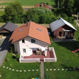 Kuća za odmor Brlog, hotel in Otočac